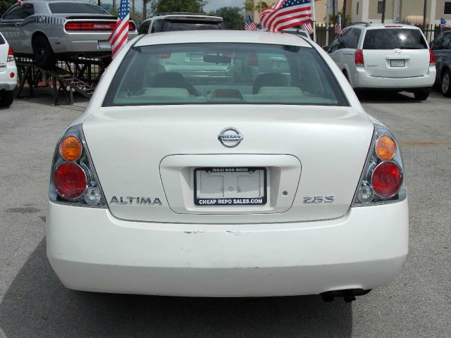 Nissan Altima 2004 photo 3