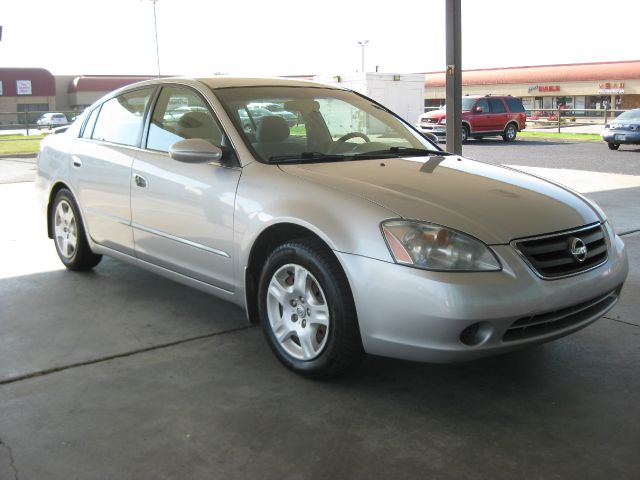 Nissan Altima 2004 photo 1