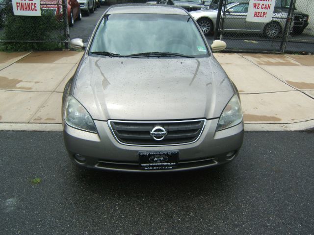 Nissan Altima 2004 photo 1