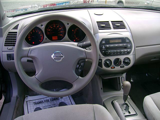 Nissan Altima 2004 photo 4