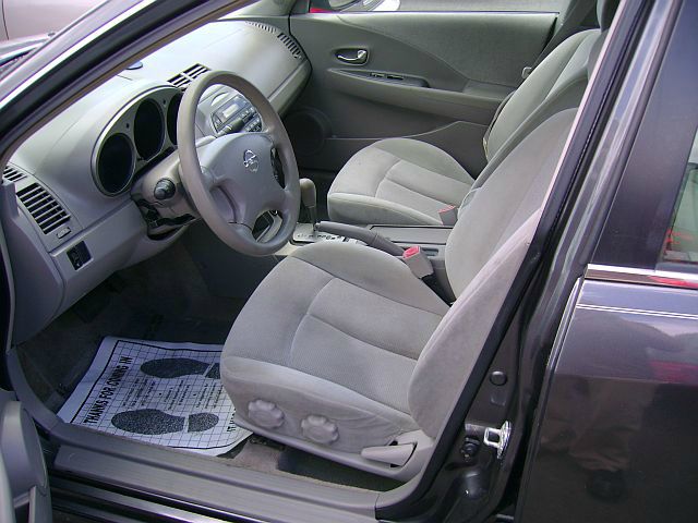 Nissan Altima 2004 photo 5