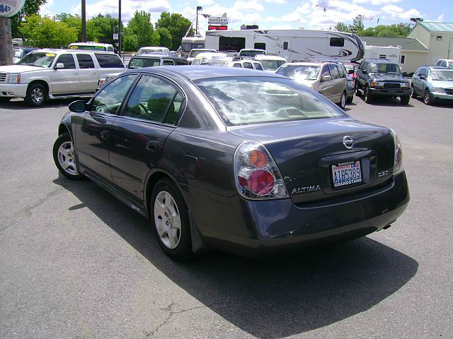 Nissan Altima 2004 photo 6