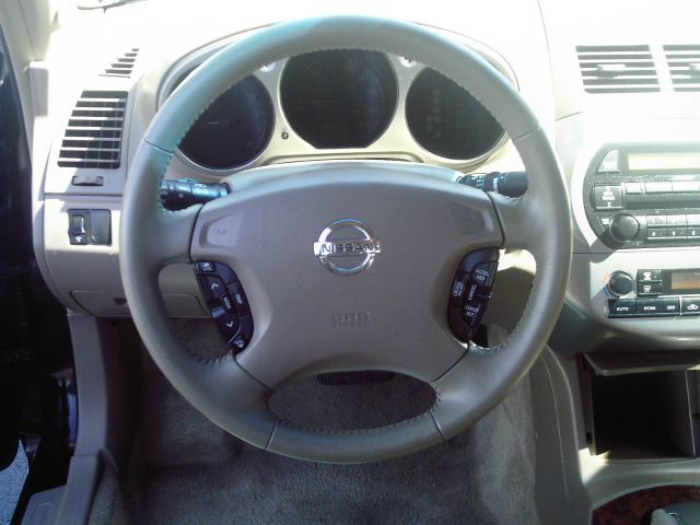 Nissan Altima 2004 photo 1