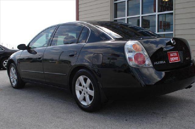 Nissan Altima 2004 photo 2