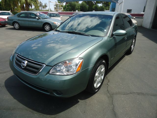 Nissan Altima 2004 photo 4