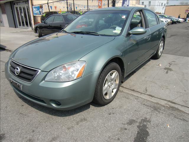 Nissan Altima 2004 photo 1