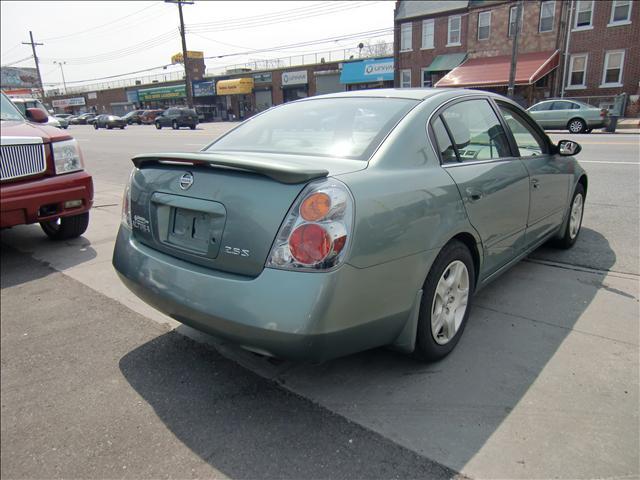 Nissan Altima 2004 photo 5