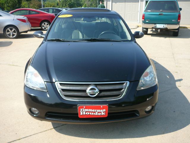 Nissan Altima 2004 photo 4