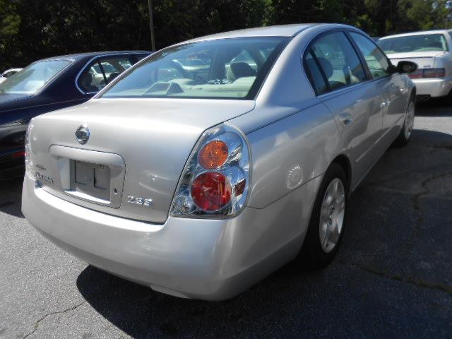 Nissan Altima 2004 photo 2