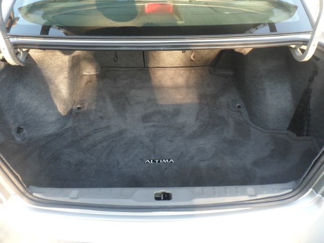 Nissan Altima 2004 photo 10