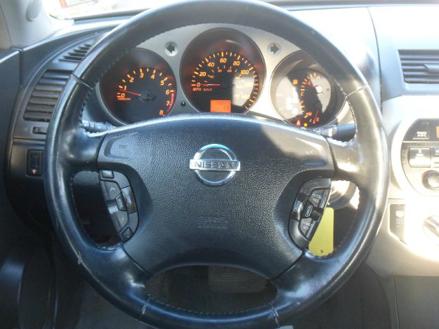 Nissan Altima 2004 photo 12