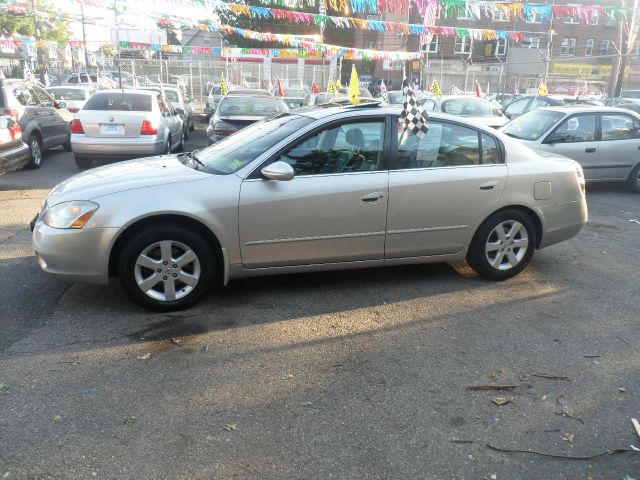 Nissan Altima 2004 photo 19