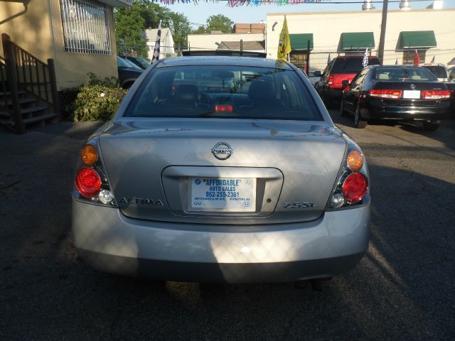 Nissan Altima 2004 photo 5