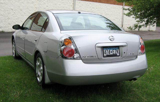 Nissan Altima 2004 photo 9