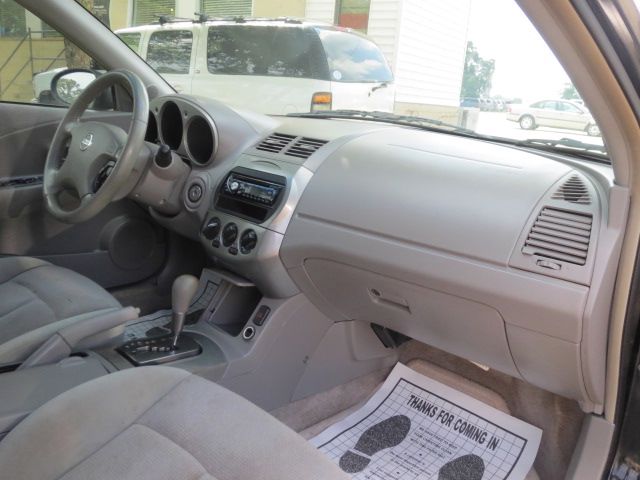 Nissan Altima 2004 photo 50