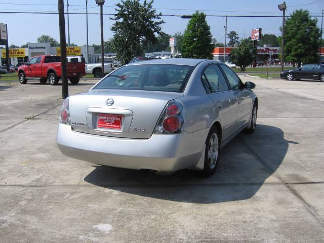 Nissan Altima 2005 photo 5