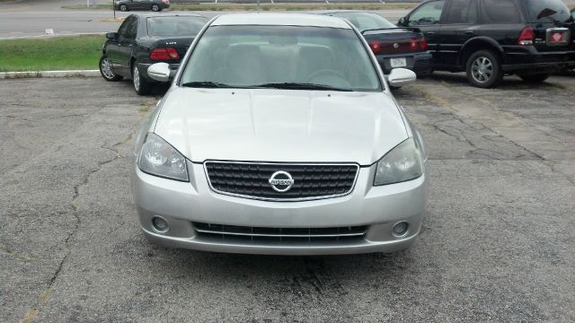 Nissan Altima 2005 photo 3