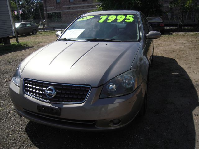 Nissan Altima 2005 photo 4