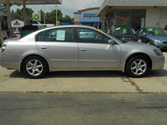 Nissan Altima 2005 photo 3