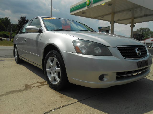 Nissan Altima 2005 photo 4