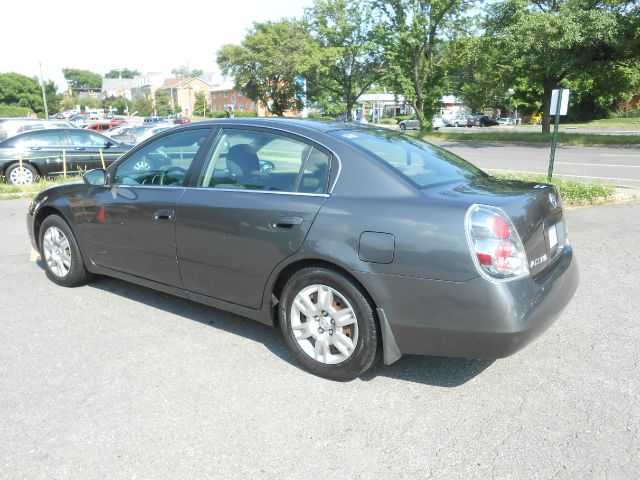 Nissan Altima 2005 photo 5