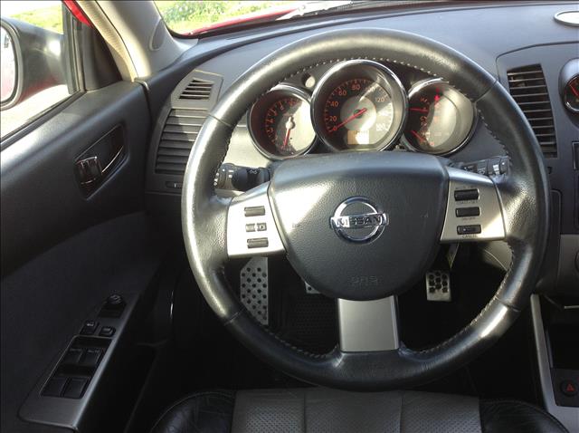 Nissan Altima 2005 photo 16