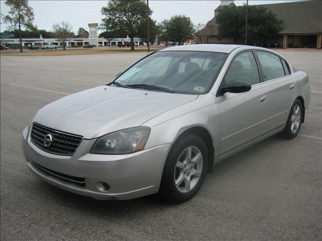 Nissan Altima 2005 photo 1