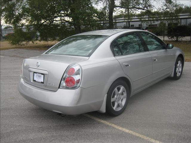 Nissan Altima 2005 photo 3