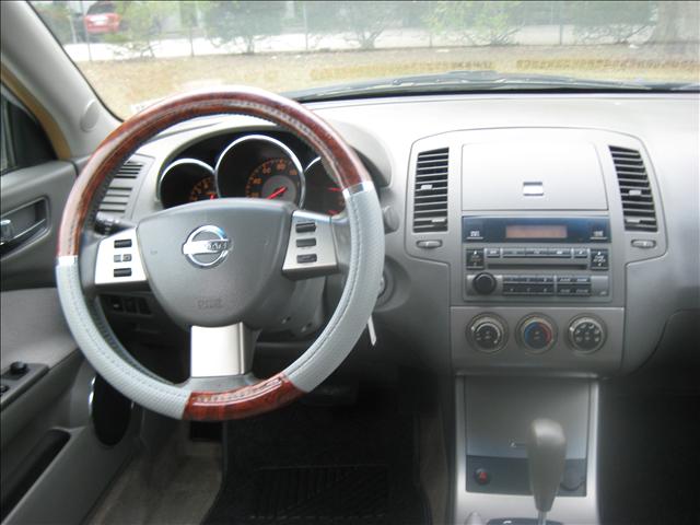 Nissan Altima 2005 photo 4