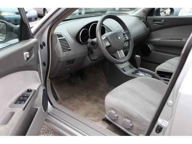 Nissan Altima 2005 photo 4