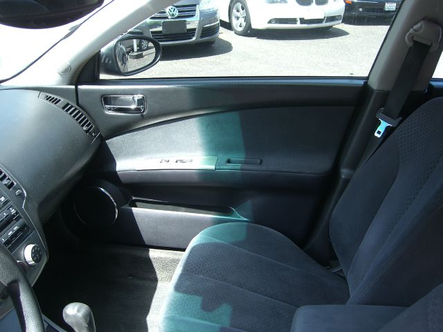 Nissan Altima 2005 photo 1