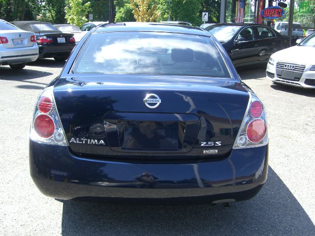 Nissan Altima 2005 photo 3