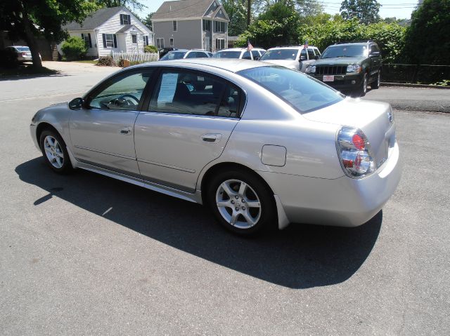 Nissan Altima 2005 photo 3