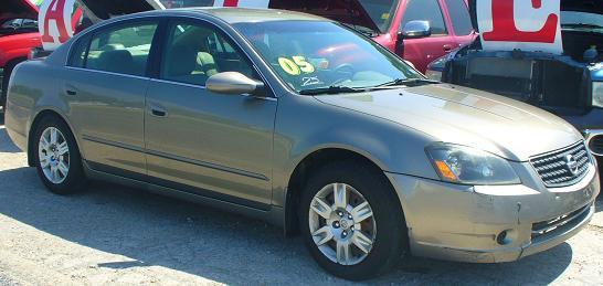 Nissan Altima XR Sedan