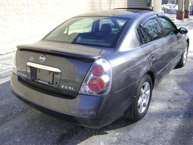 Nissan Altima 2005 photo 3