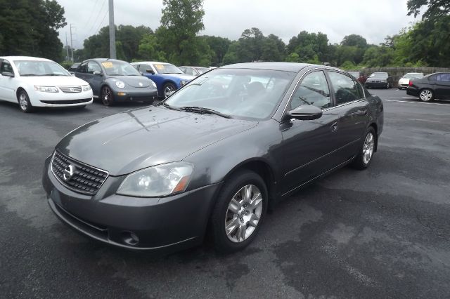 Nissan Altima 2005 photo 9