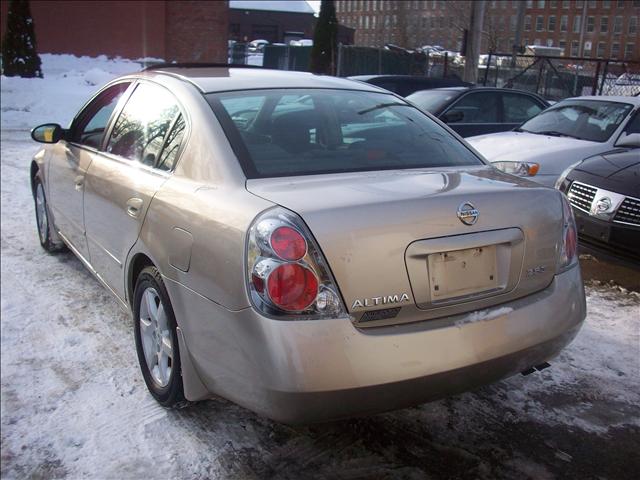 Nissan Altima 2005 photo 3