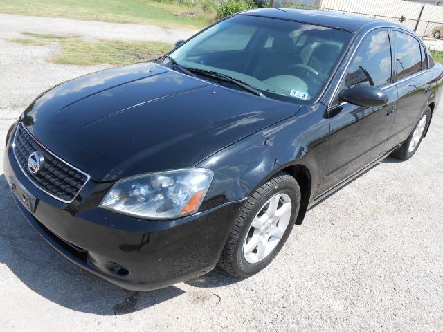 Nissan Altima 2005 photo 1