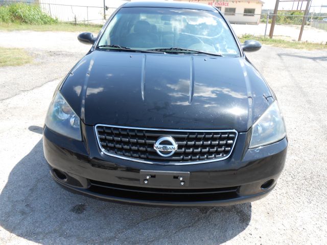 Nissan Altima 2005 photo 3