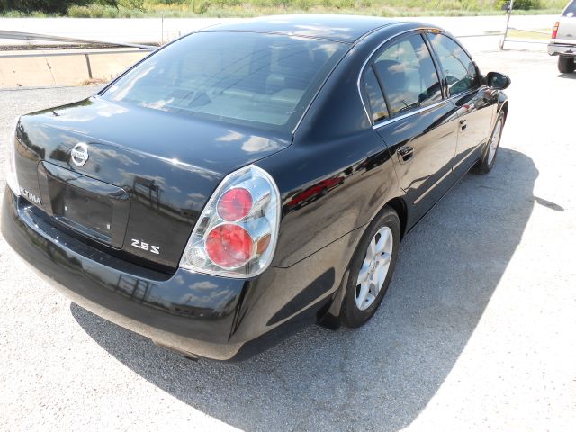 Nissan Altima 2005 photo 4