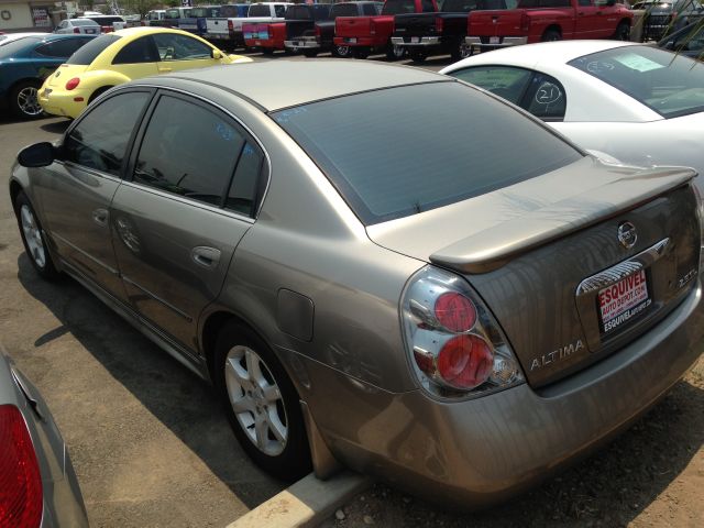 Nissan Altima 2005 photo 1