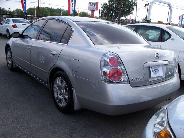 Nissan Altima 2005 photo 3