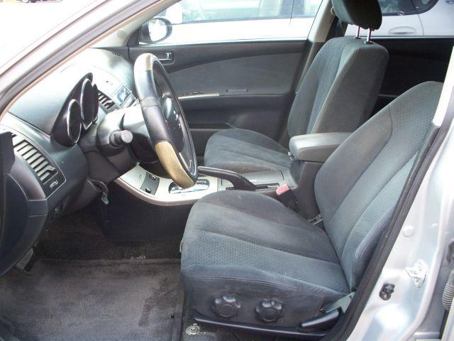 Nissan Altima 2005 photo 4