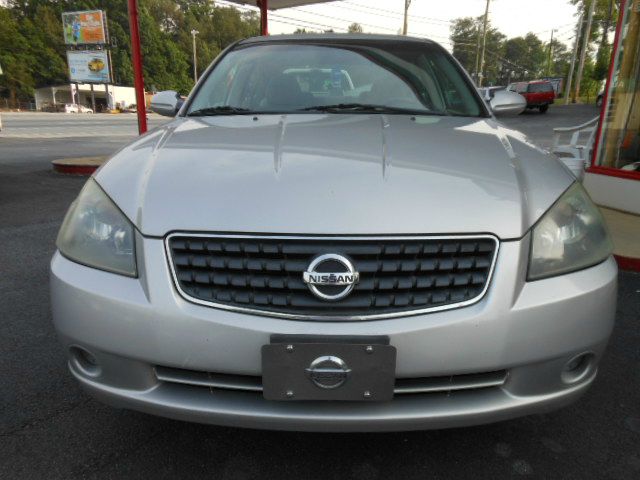 Nissan Altima GS-R Sedan