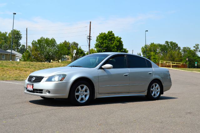 Nissan Altima 2005 photo 3