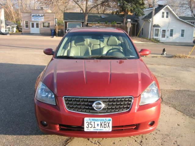 Nissan Altima 2005 photo 1