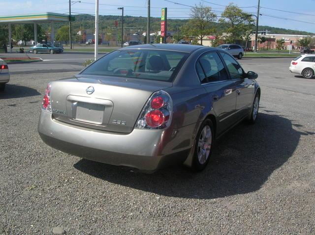 Nissan Altima 2005 photo 3