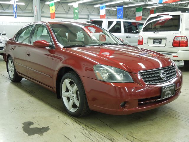 Nissan Altima ST Pickup 4D 5 1/2 Ft Sedan