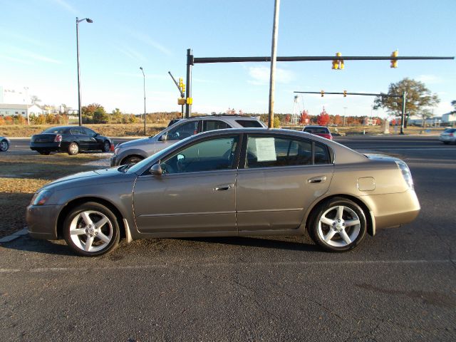 Nissan Altima LE Sedan