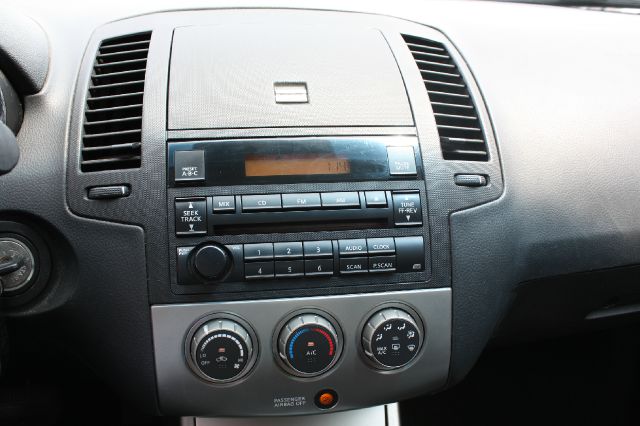 Nissan Altima 2005 photo 20